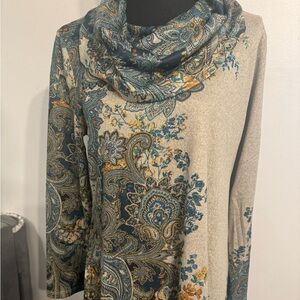 Paisley long sleeved cowl neck never worn size large top